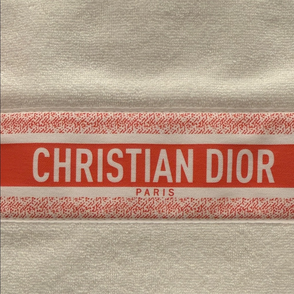 Dior Cream and Orange Pouch - Picture 2 of 5